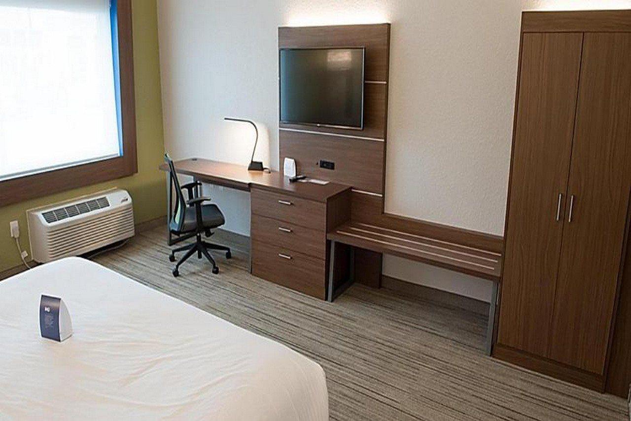 Holiday Inn Express & Suites Dayton North - Vandalia By Ihg Zewnętrze zdjęcie